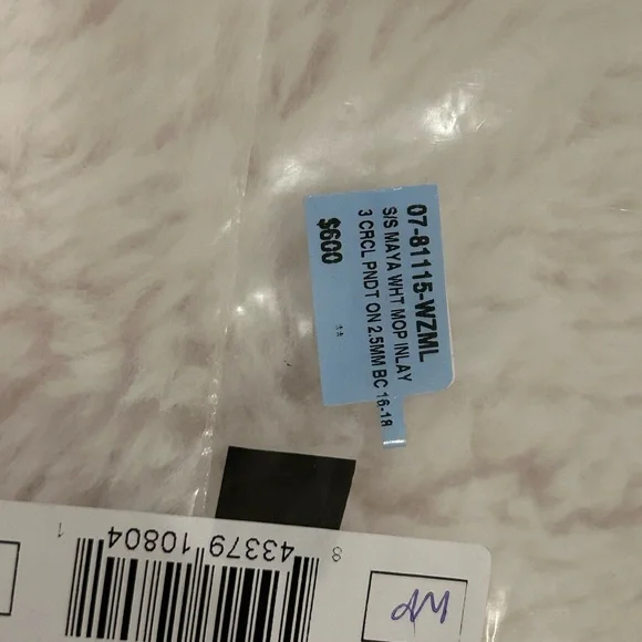 LAGOS Silver and Mother-of-Pearl Necklace and Matching Earrings - Picture 11 of 13